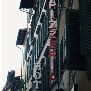 Meet your Posher, Mea